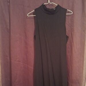 Le Chateau Classic Black Garment
